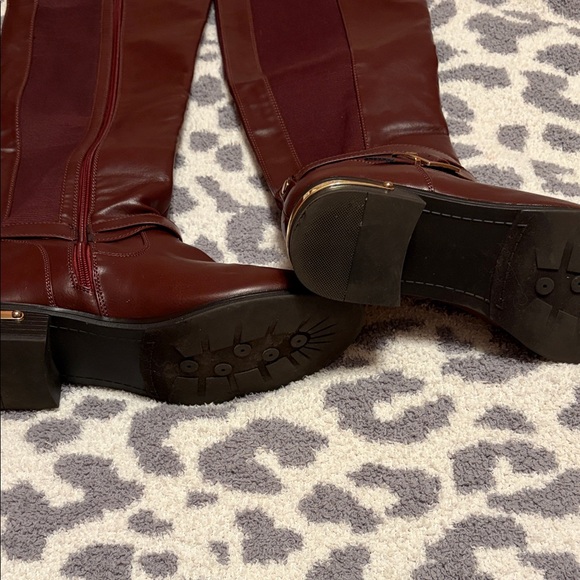Maroon Riding Boots with Gold accents - Picture 5 of 7